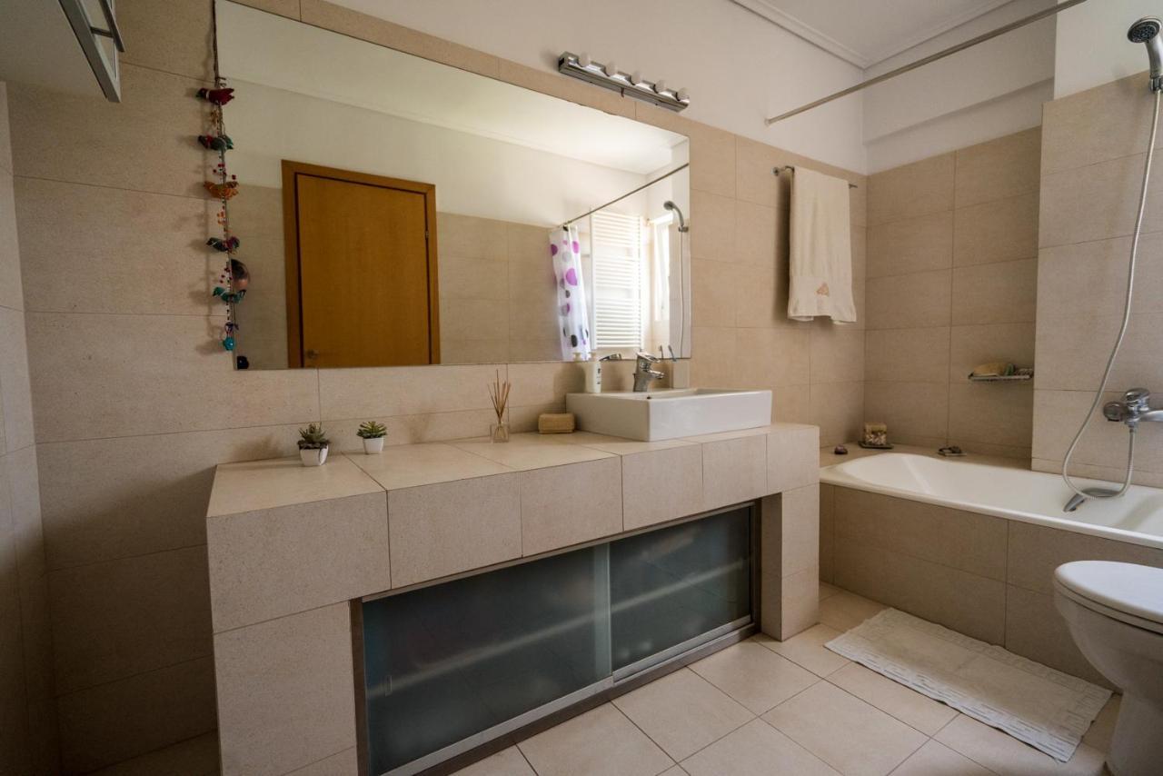 Family Getaway, Spacious And Luxurious, Sea View, Terrace, Next To Voula Beach, 20Min From Center Athena Bagian luar foto