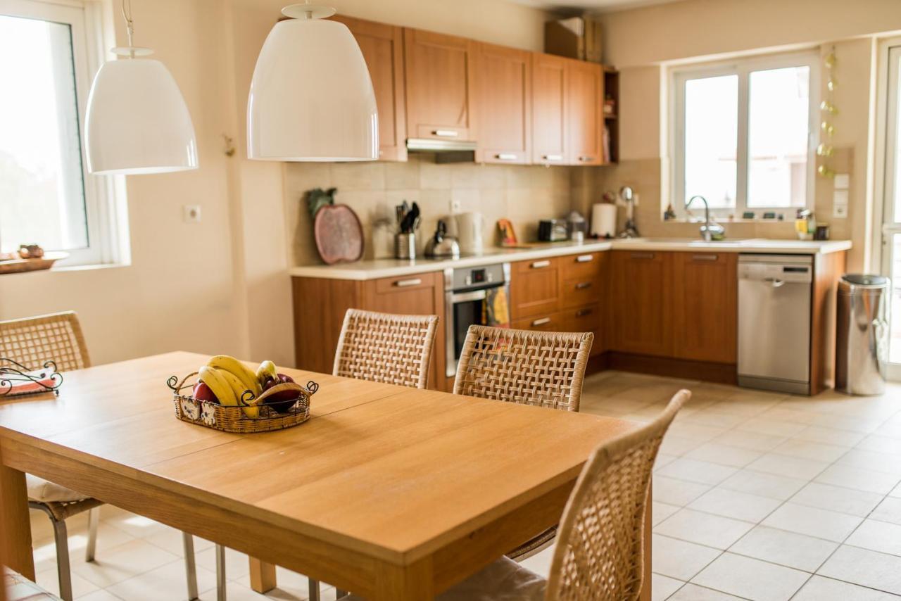 Family Getaway, Spacious And Luxurious, Sea View, Terrace, Next To Voula Beach, 20Min From Center Athena Bagian luar foto
